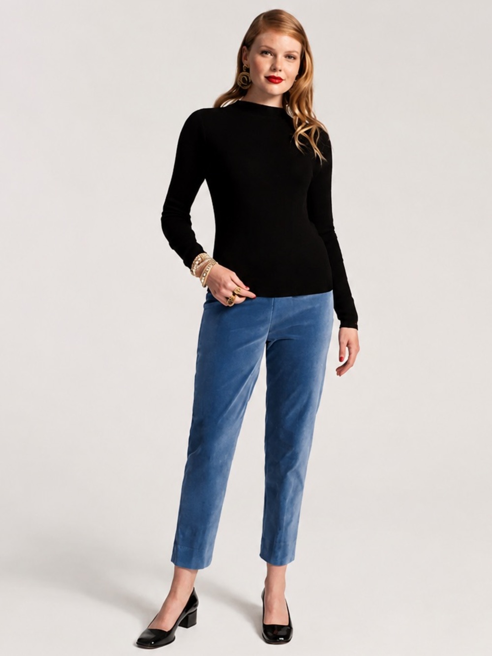 Frances Valentine Lucy Stretch Velvet Cropped
Cigarette Pants Blue Size O